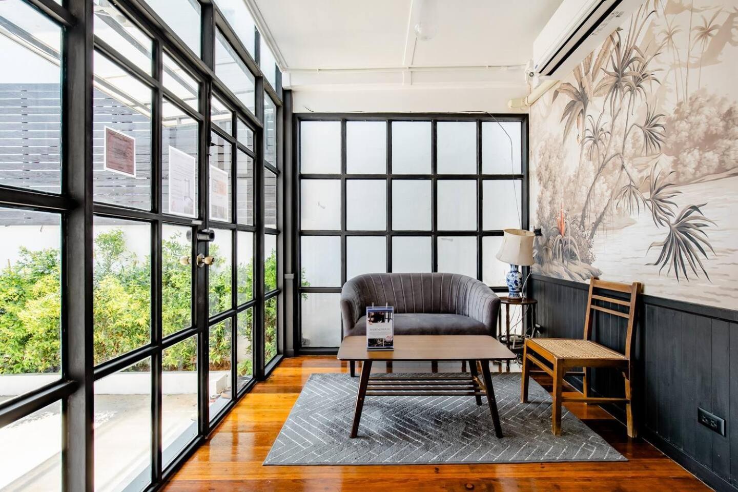 Haheng House Hotel Bangkok Exterior photo